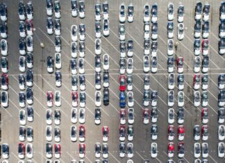 aerial view automotive car parking scaled 1 Ankauf56 (2)